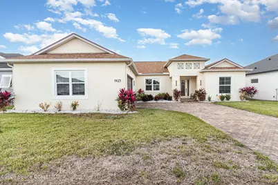 1923 Crossbill Drive, Titusville, FL 32796 - Photo 2