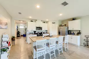6935 Topaz Dr, Grant-Valkaria, FL 32949 - Photo 10