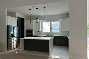 364 Tamarind Cir NW, Palm Bay, FL 32907 - Photo 4