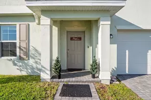 2005 Diablo Cir SW, Palm Bay, FL 32908 - Photo 2