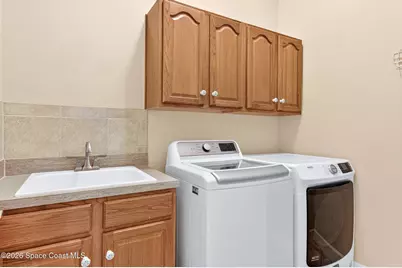2622 Canary Isles Drive, Melbourne, FL 32901 - Photo 54