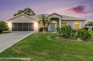 292 Nesbitt Street NE, Palm Bay, FL 32907 - Photo 1