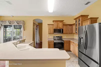 292 Nesbitt Street NE, Palm Bay, FL 32907 - Photo 14