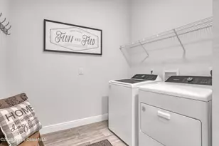 910 Windmill St SE, Palm Bay, FL 32909 - Photo 20