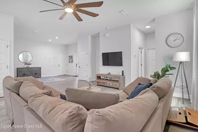 910 Windmill Street SE, Palm Bay, FL 32909 - Photo 12