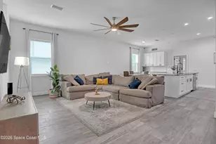 910 Windmill St SE, Palm Bay, FL 32909 - Photo 2