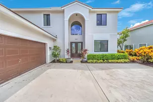 6347 Shadow Tree Ln, Lake Worth, FL 33467 - Photo 2