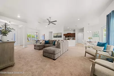 675 Kempten Street NW, Palm Bay, FL 32907 - Photo 6