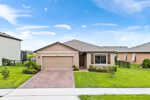 6494 Topaz Dr, Grant-Valkaria, FL 32949 - Photo 6
