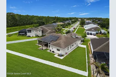 197 Brandy Creek Circle SE, Palm Bay, FL 32909 - Photo 2