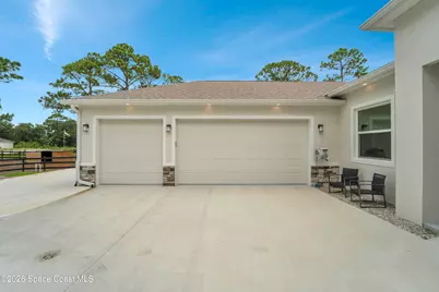 8025 SE Babcock Street SE, Grant-Valkaria, FL 32909 - Photo 50