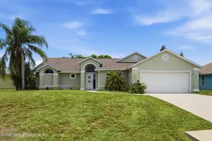 107 Keystone Dr, Sebastian, FL 32958 - Photo 1