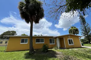 801 Hampton Way, Merritt Island, FL 32953 - Photo 2