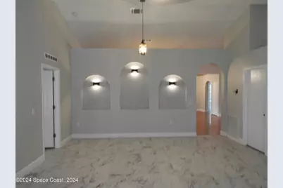 506 Lafayette Street SW, Palm Bay, FL 32908 - Photo 2