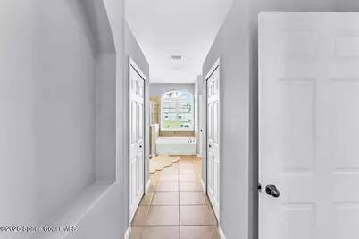 539 Easton Forest Circle SE, Palm Bay, FL 32909 - Photo 10