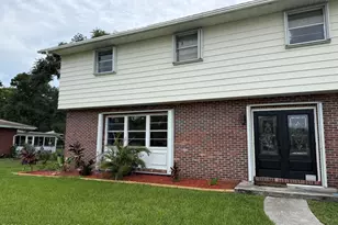 1274 Cimarron Cir NE, Palm Bay, FL 32905 - Photo 2