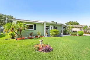 2405 Lisa Ln, Melbourne, FL 32935 - Photo 8