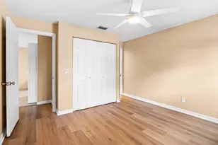 2405 Lisa Ln, Melbourne, FL 32935 - Photo 20
