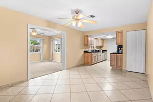 2405 Lisa Ln, Melbourne, FL 32935 - Photo 14