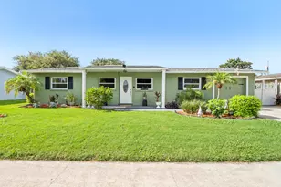2405 Lisa Ln, Melbourne, FL 32935 - Photo 6