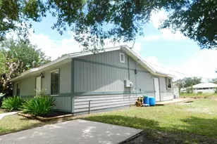 451 Higgs Ave NW, Palm Bay, FL 32907 - Photo 4