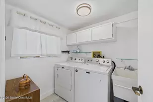 55 N 4th St, Cocoa Beach, FL 32931 - Photo 44