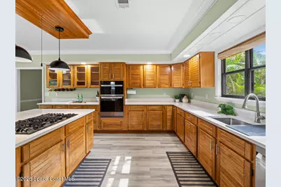 3885 Lost Tree Court, Titusville, FL 32796 - Photo 10