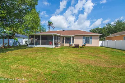 604 Carnival Terrace, Sebastian, FL 32958 - Photo 4