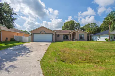 604 Carnival Terrace, Sebastian, FL 32958 - Photo 2