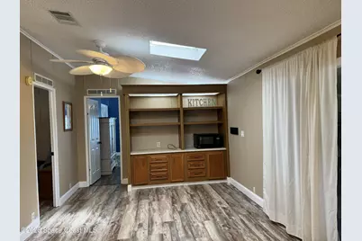 600 N Dolphin Circle, Barefoot Bay, FL 32976 - Photo 28