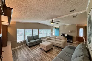 600 N Dolphin Cir, Barefoot Bay, FL 32976 - Photo 12