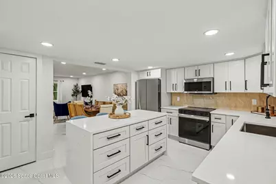 1531 S Orlando Avenue, Cocoa Beach, FL 32931 - Photo 10