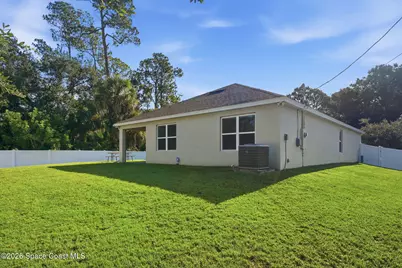 1180 Colonnade Avenue SE, Palm Bay, FL 32909 - Photo 32
