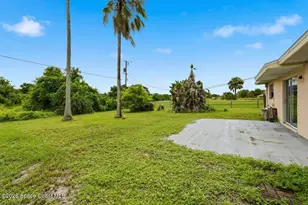915 Burn Dr NE, Palm Bay, FL 32905 - Photo 20