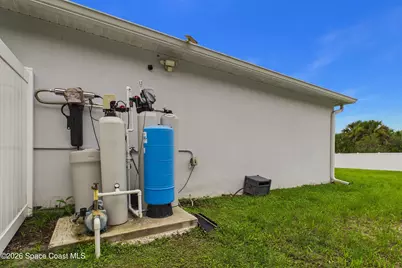 574 Lagrange Street SW, Palm Bay, FL 32908 - Photo 42