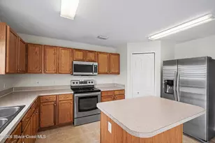 5353 Outlook Dr, Melbourne, FL 32940 - Photo 4