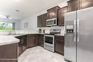 560 Remington Green Dr SE, Palm Bay, FL 32909 - Photo 6