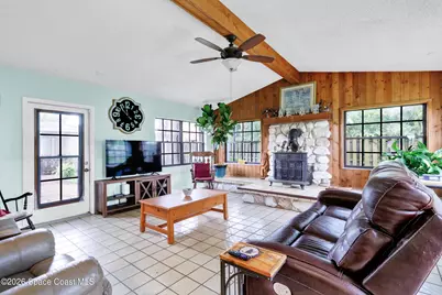 1275 27th Avenue, Vero Beach, FL 32960 - Photo 6