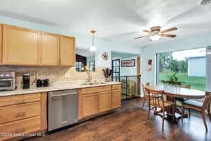 1275 27th Ave, Vero Beach, FL 32960 - Photo 10