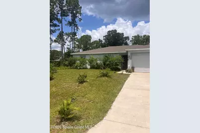 567 Poplar Street SE, Palm Bay, FL 32909 - Photo 1