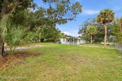 2267 Robinhood Drive, Melbourne, FL 32935 - Photo 4