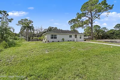 280 Tipton Road SW, Palm Bay, FL 32908 - Photo 16