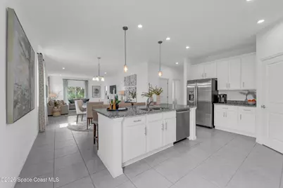 637 Castleford Avenue NE, Palm Bay, FL 32905 - Photo 2