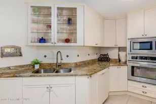 187 Jamaica Dr, Cocoa Beach, FL 32931 - Photo 12