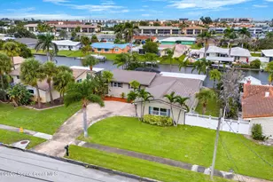 187 Jamaica Dr, Cocoa Beach, FL 32931 - Photo 2