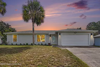 271 Mardi Gras Avenue NW, Palm Bay, FL 32907 - Photo 2