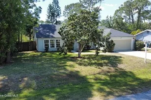 1422 Kaslo Cir NW, Palm Bay, FL 32907 - Photo 2