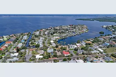 1530 Bay Shore Drive, Cocoa Beach, FL 32931 - Photo 42