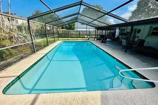 822 Berkshire Dr, Rockledge, FL 32955 - Photo 2