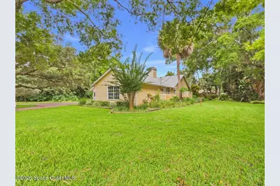 2065 Cortez Avenue, Vero Beach, FL 32960 - Photo 32